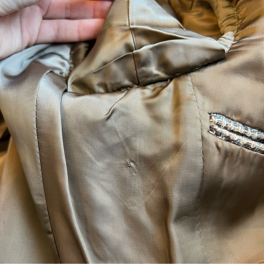 Vintage Wool Satin Lined Blazer - Picture 14 of 16